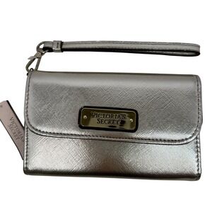 Victoria's Secret Silver Metallic Wristlet Wallet Clutch Bag‎ With Strap NWT